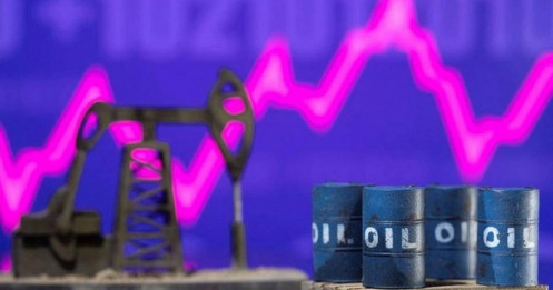 Giá xăng dầu hôm nay 9/6/2025: Giằng co giữa kỳ vọng phục hồi và áp lực dư cung