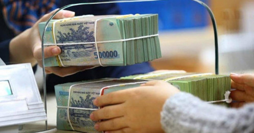 Áp lực tỷ giá: Báo động lãi suất huy động cuối năm sẽ "đảo chiều"