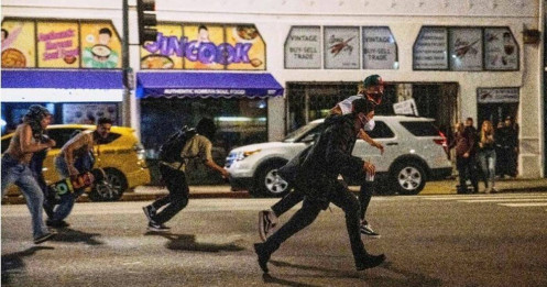 Mỹ: Leo thang đối đầu ở Los Angeles