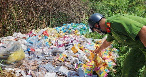 Bãi rác TPCN và sự thật về công ty "ma" sản xuất hàng giả