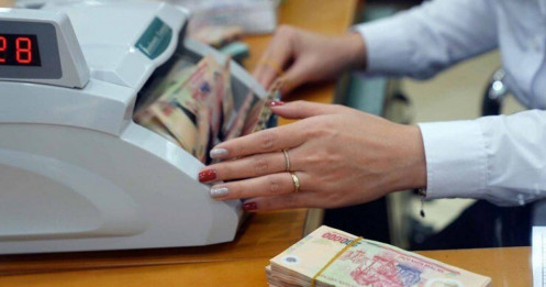 Lãi suất tiết kiệm liên tục giảm, có 100 triệu đồng gửi ngân hàng còn nhận được bao nhiêu tiền lãi?