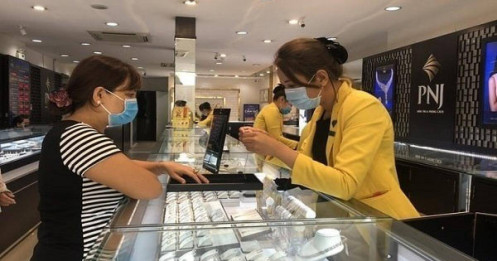 Những công ty nào sẽ hưởng lợi chính từ tăng trưởng tiêu dùng tại Việt Nam?