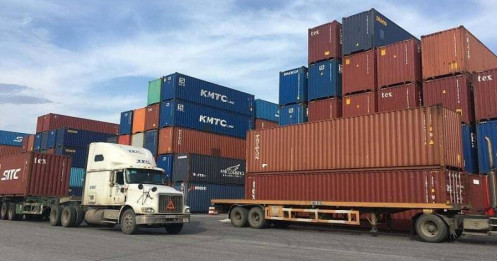 Kỷ Lục Doanh Thu Thuế Quan: Ánh Sáng Hy Vọng Hay Lời Cảnh Báo Cho Tài Khóa Mỹ?