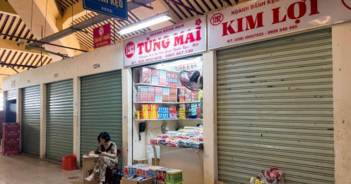 Chuyện gì đang xảy ra tại các khu chợ lớn nhất TP.HCM?