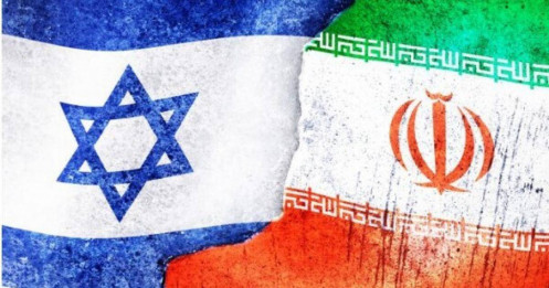 NĐT đổ xô vào các tài sản trú ẩn sau khi Israel tấn công Iran