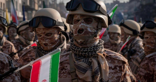 Iran nói cuộc không kích của Israel là 'lời tuyên bố chiến tranh'