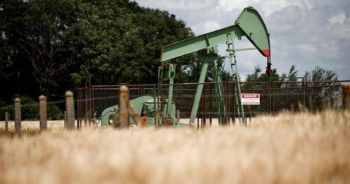 Nhà giao dịch đặt cược giá dầu vượt 80 USD khi căng thẳng Trung Đông gia tăng