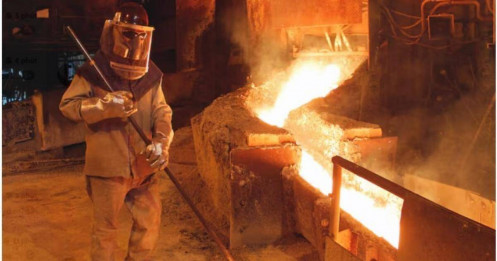 Mất cân bằng toàn cầu gia tăng khi ngày càng nhiều Đồng đổ về Mỹ