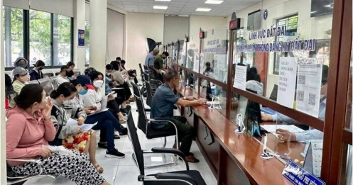 Hồ sơ đất đai tăng đột biến