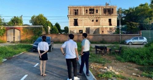 Bất động sản: Cái bẫy "đi trước đón đầu"