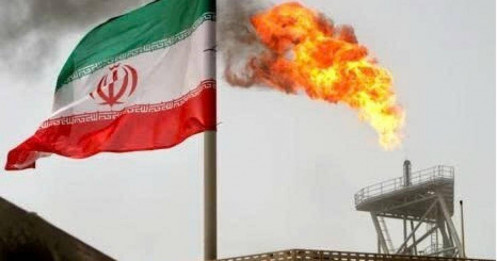 90% xuất khẩu dầu của Iran có thể bị xóa sổ trong một đòn