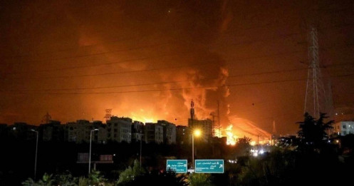 Israel tuyên bố phá hủy 120 bệ phóng của Iran