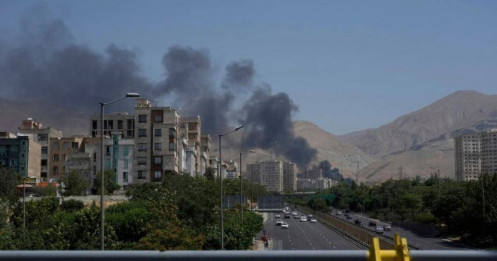 Lo lắng dồn về eo biển Hormuz