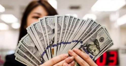 Câu chuyện tài chính trong một thế giới đầy biến động: Phải chăng sự thống trị của đồng USD sẽ sụp đổ?