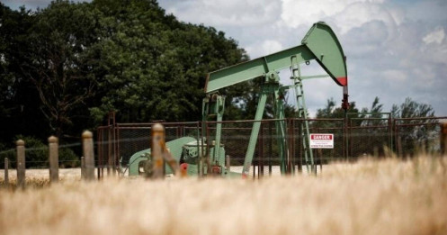 Giá dầu cao nhất 5 tháng vì Mỹ tấn công Iran