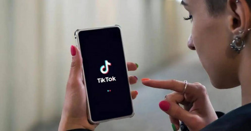 Từ “idol” thành bị can: Khi niềm tin công chúng bị thao túng