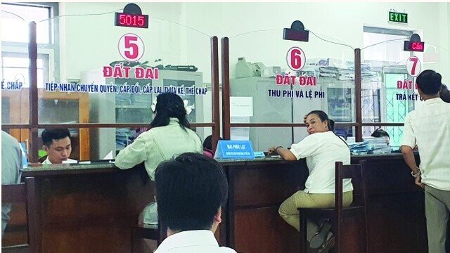 Bất động sản phía Nam: "Nắng ấm" lan dần