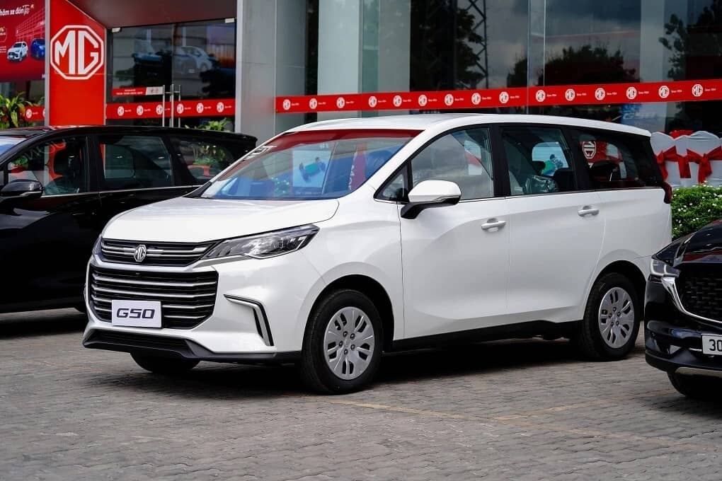 'Đất chật người đông' thị trường MPV Việt Nam