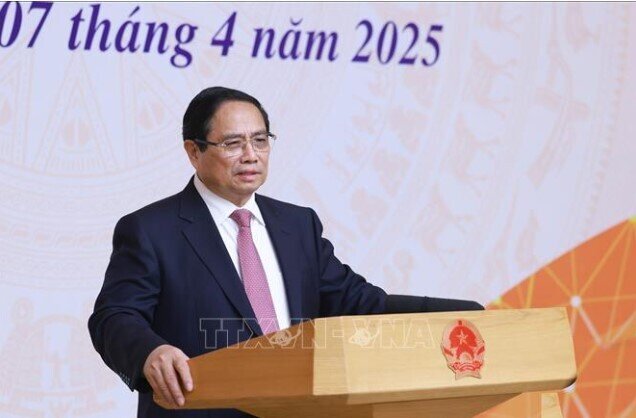 Thủ tướng: Mỹ áp thuế có thể gây khó khăn, nhưng phải vươn lên mạnh mẽ