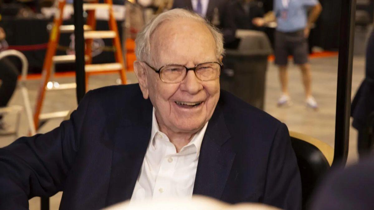 Warren Buffett gợi ý đọc một bài thơ thế kỷ 19 khi cổ phiếu giảm