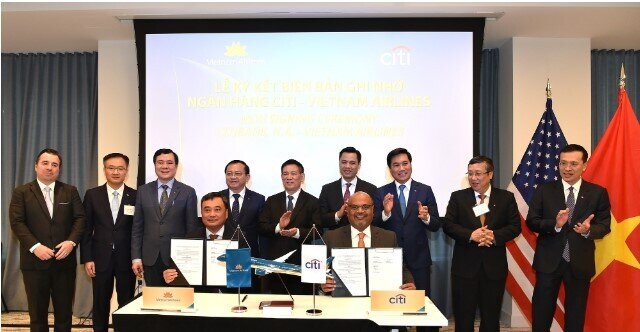 Phó Thủ tướng Hồ Đức Phớc chứng kiến Vietnam Airlines ký thỏa thuận hơn 560 triệu USD với CitiBank