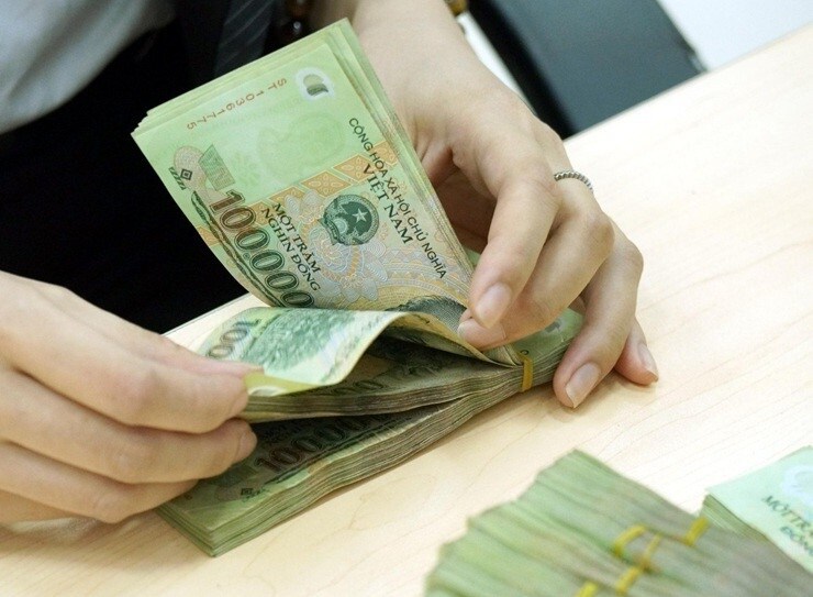 Có 100 triệu đồng gửi tiết kiệm còn nhận được bao nhiêu tiền lãi?