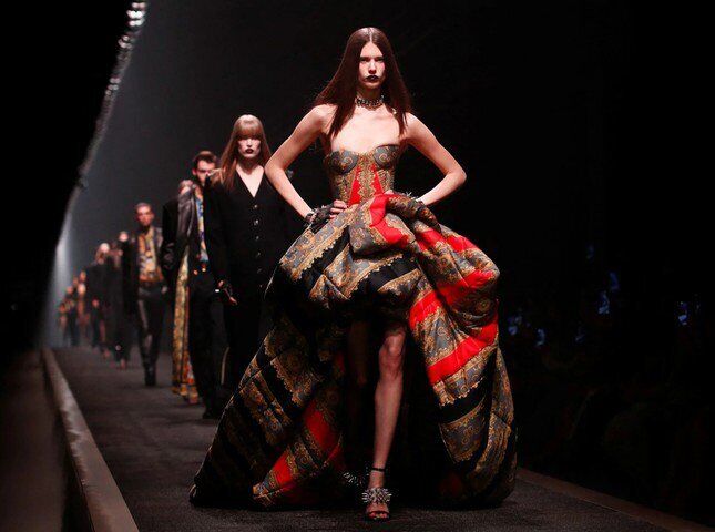 Thương vụ sáp nhập chấn động