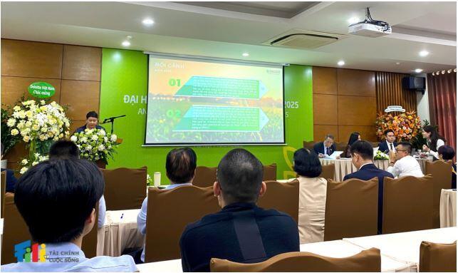 ĐHĐCĐ Vinaseed: Bầu Chủ tịch mới, trình kế hoạch lãi kỷ lục, cổ tức tiền mặt 40%