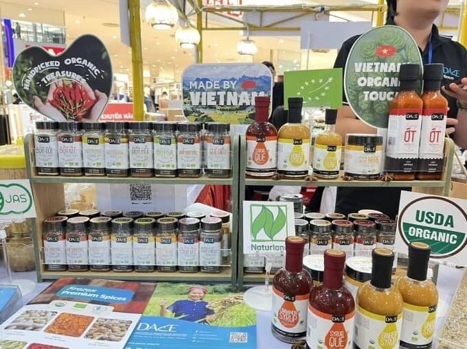 Cách tăng tính cạnh tranh của thương hiệu Việt