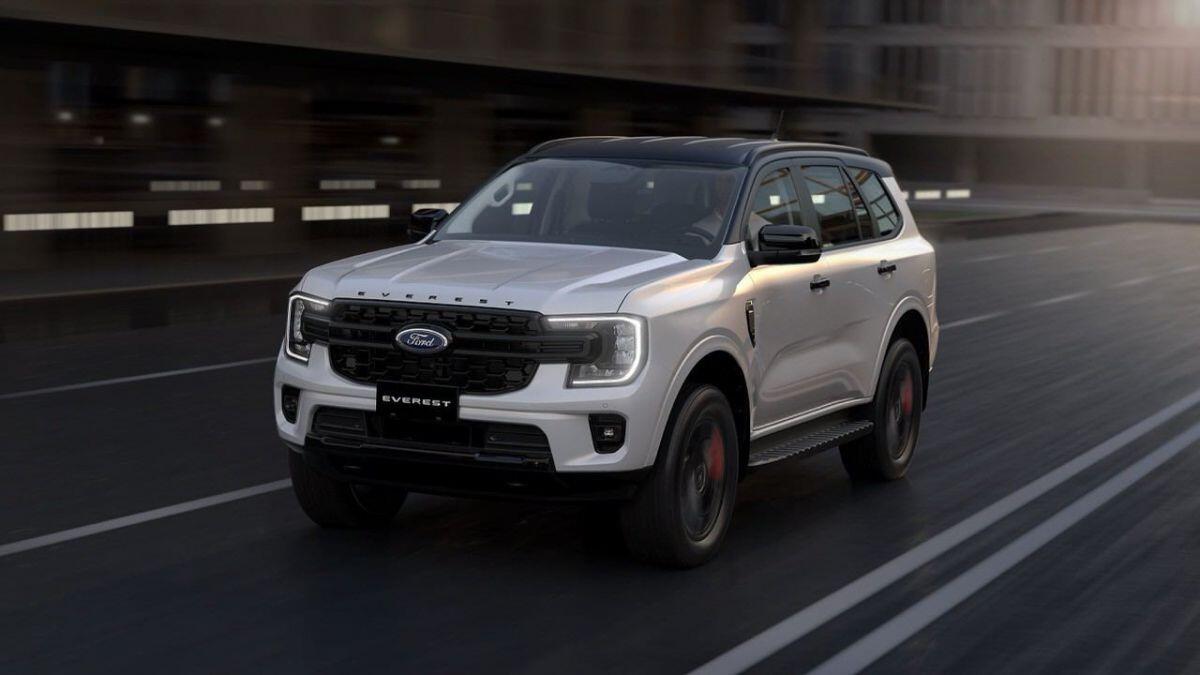 Ford Everest phiên bản Sport mới tại Việt Nam, giá gần 1,2 tỷ đồng