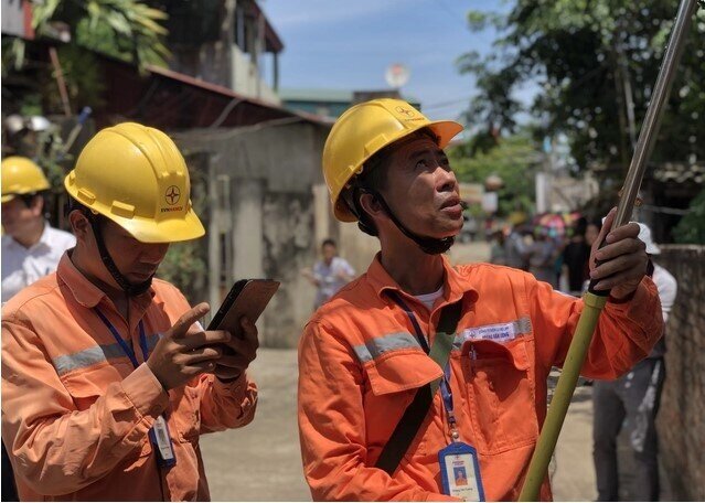 Bộ trưởng Bộ Công Thương chịu trách nhiệm trước Chính phủ về cung ứng điện
