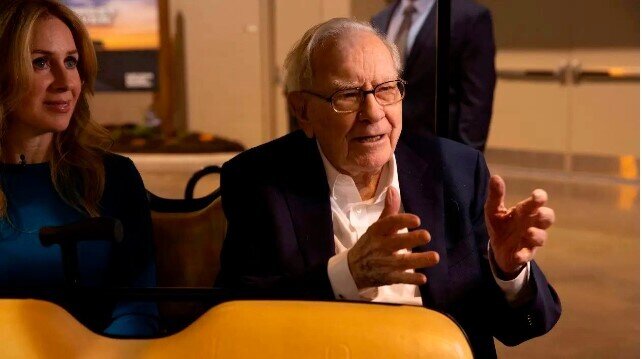 ‘Quy tắc đơn giản’ của Warren Buffett để xây dựng sự giàu có khi thị trường chứng khoán biến động