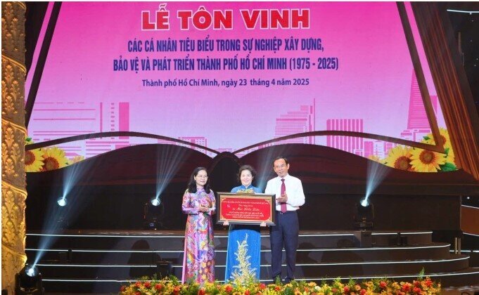 Anh hùng lao động Mai Kiều Liên được vinh danh cá nhân tiêu biểu