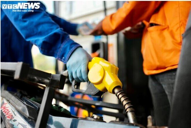 Giá xăng trong nước hôm nay có thể đảo chiều giảm