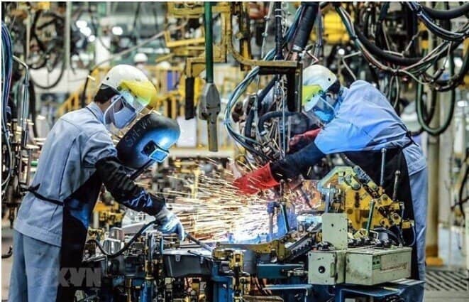 Bộ Chính trị yêu cầu xóa bỏ triệt để 'định kiến về kinh tế tư nhân'
