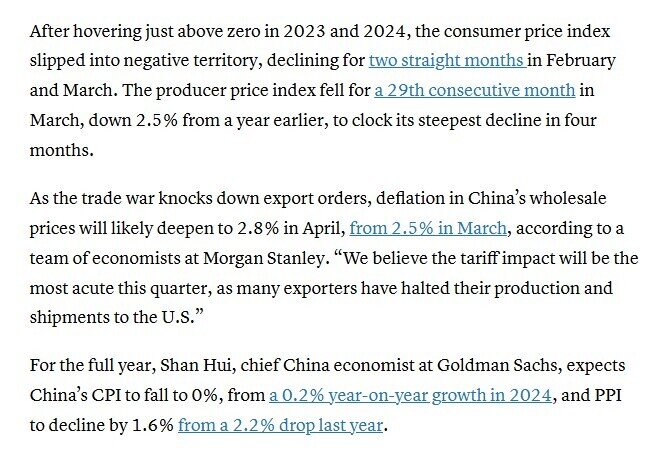 Mỹ áp thuế kỷ lục, hàng Trung Quốc ồ ạt ‘quay đầu’ về nước