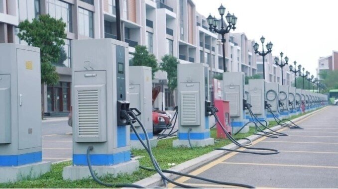 Indonesia sắp có 63.000 cổng sạc ôtô điện VinFast