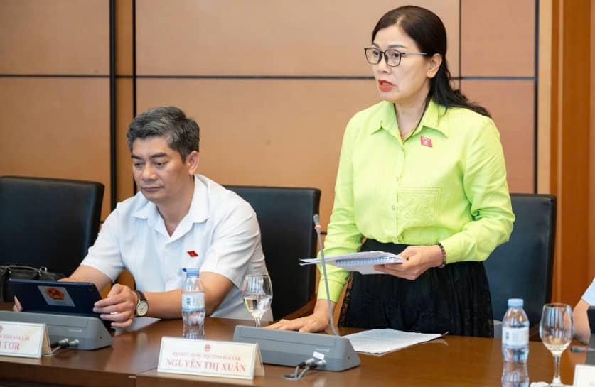 'Tăng mức phạt vi phạm giao thông tối đa 200 triệu đồng mới đủ răn đe'