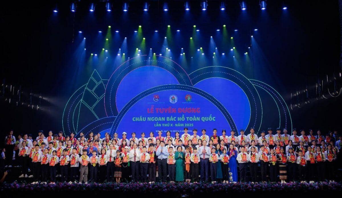 Vinamilk đồng hành cùng các thiếu nhi cháu ngoan Bác Hồ, hướng đến kỷ niệm 135 năm sinh nhật Bác