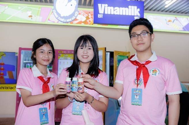 Vinamilk đồng hành cùng các thiếu nhi cháu ngoan Bác Hồ, hướng đến kỷ niệm 135 năm sinh nhật Bác