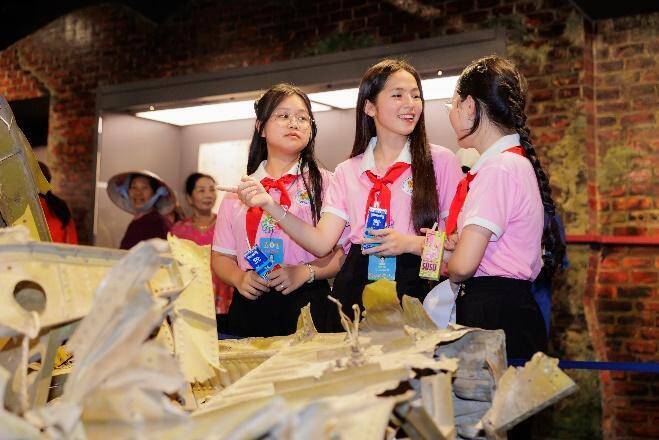 Vinamilk đồng hành cùng các thiếu nhi cháu ngoan Bác Hồ, hướng đến kỷ niệm 135 năm sinh nhật Bác