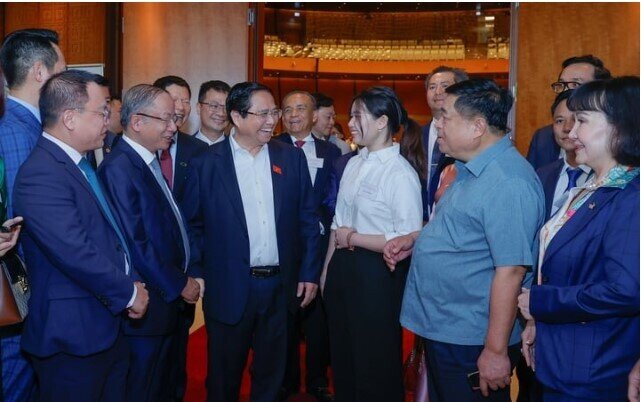 Qua thời ‘xoá đói, giảm nghèo’, đến lúc toàn dân thi đua làm giàu