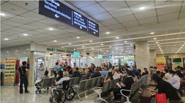 Số ca COVID-19 tăng nhanh ở nhiều nước, Sở Y tế TP HCM ra văn bản khẩn