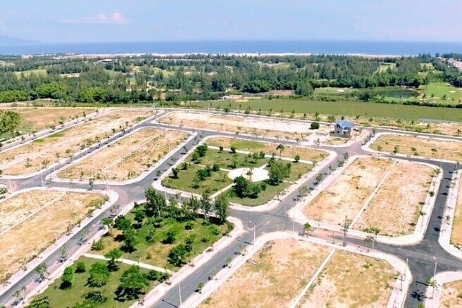 Ăn theo sóng sáp nhập tỉnh thành, giới đầu cơ ‘ôm bom’