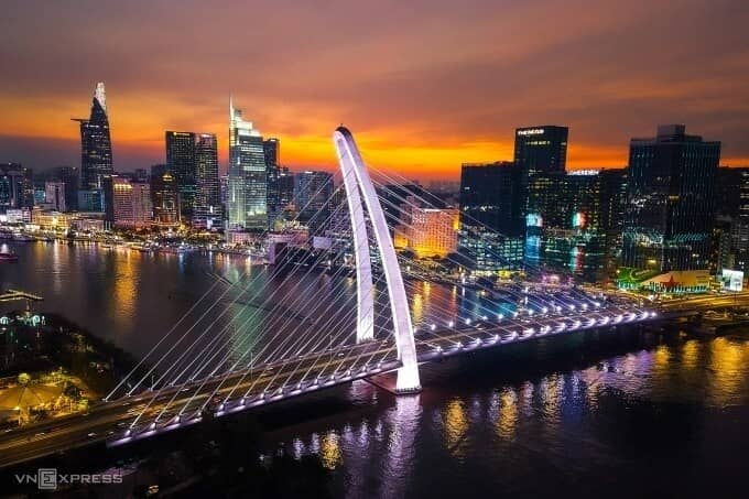 Cách nào để kinh tế đêm tại trung tâm TP HCM thành 'mỏ vàng'?