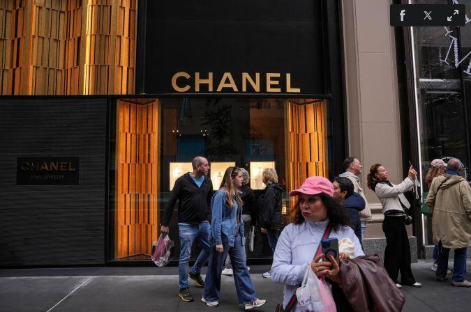 Chiến lược bơm tiền gom bất động sản của Chanel