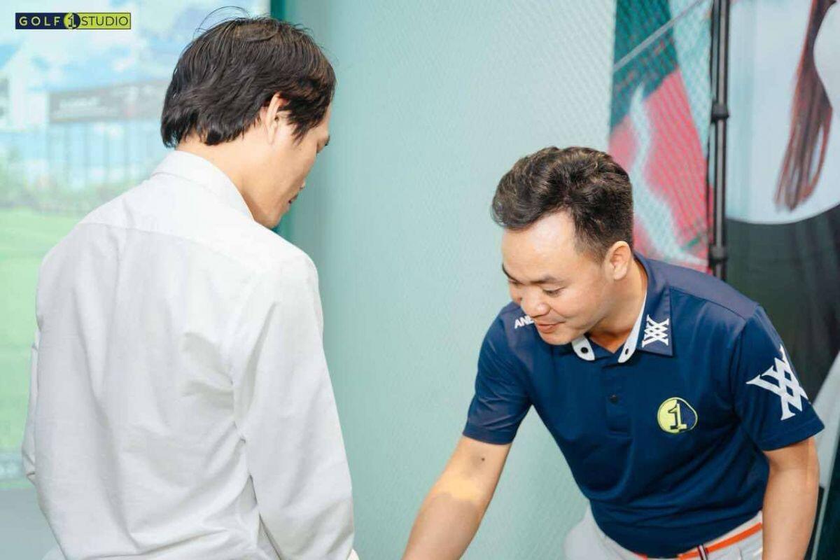 HLV golf Nguyễn Bá Minh: "Tôi tự nhận mình là một HLV nghiêm khắc nhưng tận tâm với học viên của mình"