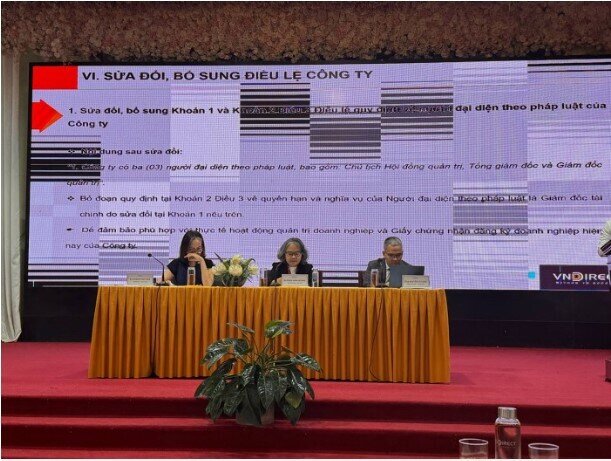 TGĐ VNDirect: NĐT chưa bán là chưa lỗ, mong cổ đông kiên nhẫn cùng công ty