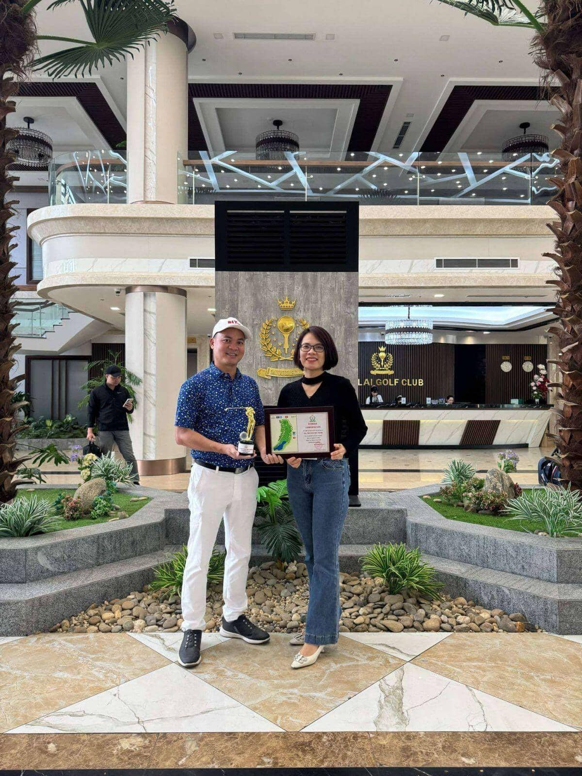 HLV golf Nguyễn Bá Minh: "Tôi tự nhận mình là một HLV nghiêm khắc nhưng tận tâm với học viên của mình"