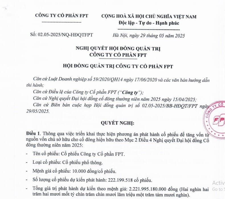 FPT dự kiến phát hành hơn 222 triệu cổ phiếu để tăng vốn